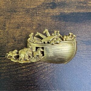 AJC Gold Tone Noah's Ark Brooch Pin